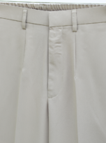 REFERENSI CELANA SILKY1